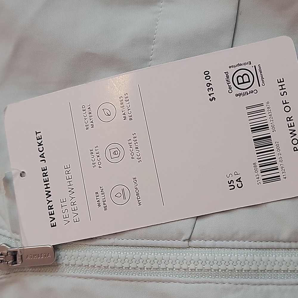 NWT Athleta Mint Green Everywhere Windbreaker Jacket w/ Hidden Hood. Small - Picture 5 of 12